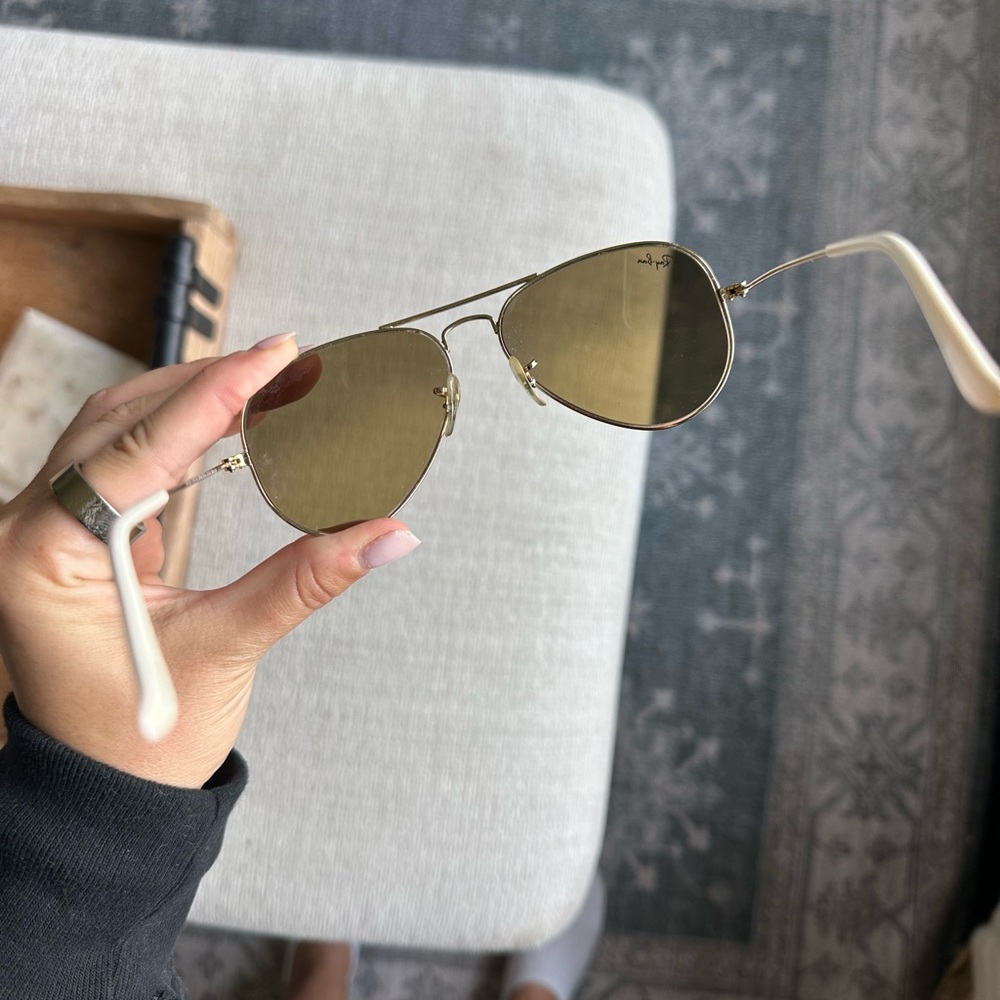 Ray-Ban Classic Gold Aviator Sunglasses RB3025 large - Picture 3 of 3